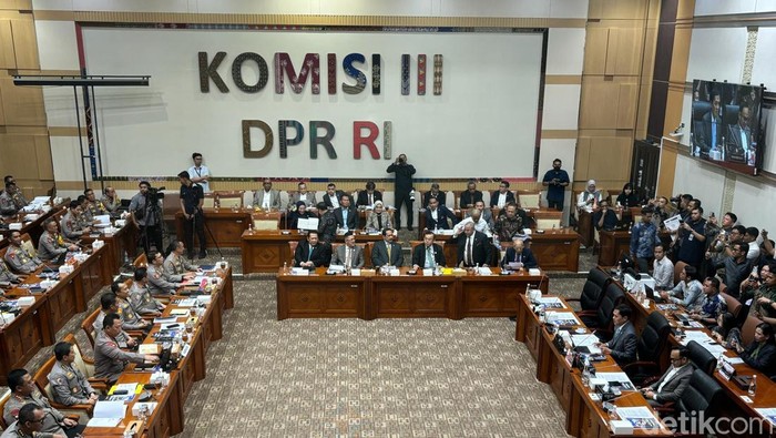 Komisi III Menyebut Syarat Penangkapan-Penahanan di KUHAP Lebih Berat.