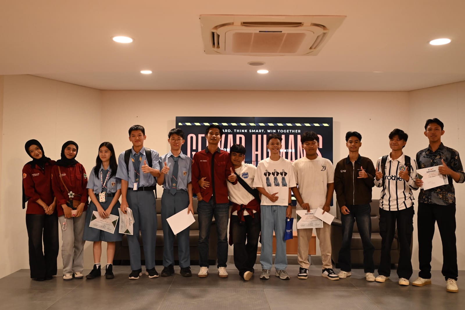 HIMA HUMANIS UNJA SUKSESKAN GEBYAR HUMANIS 2026.